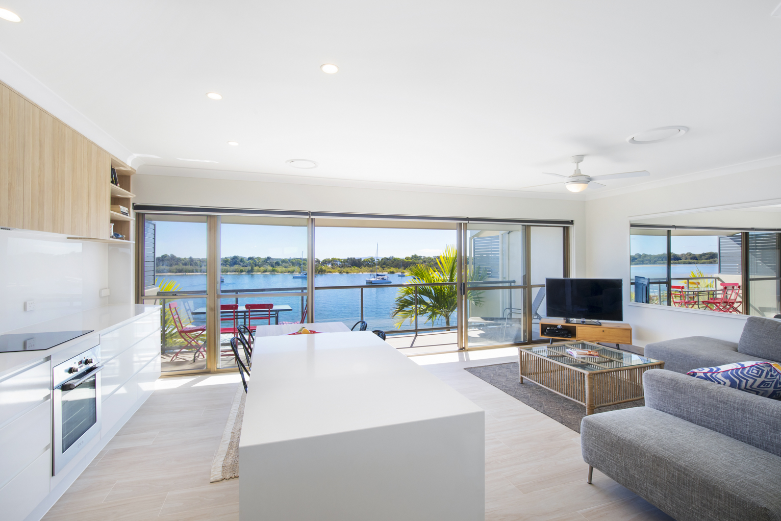 Noosa Shores Two Bedroom Deluxe Apartment 3