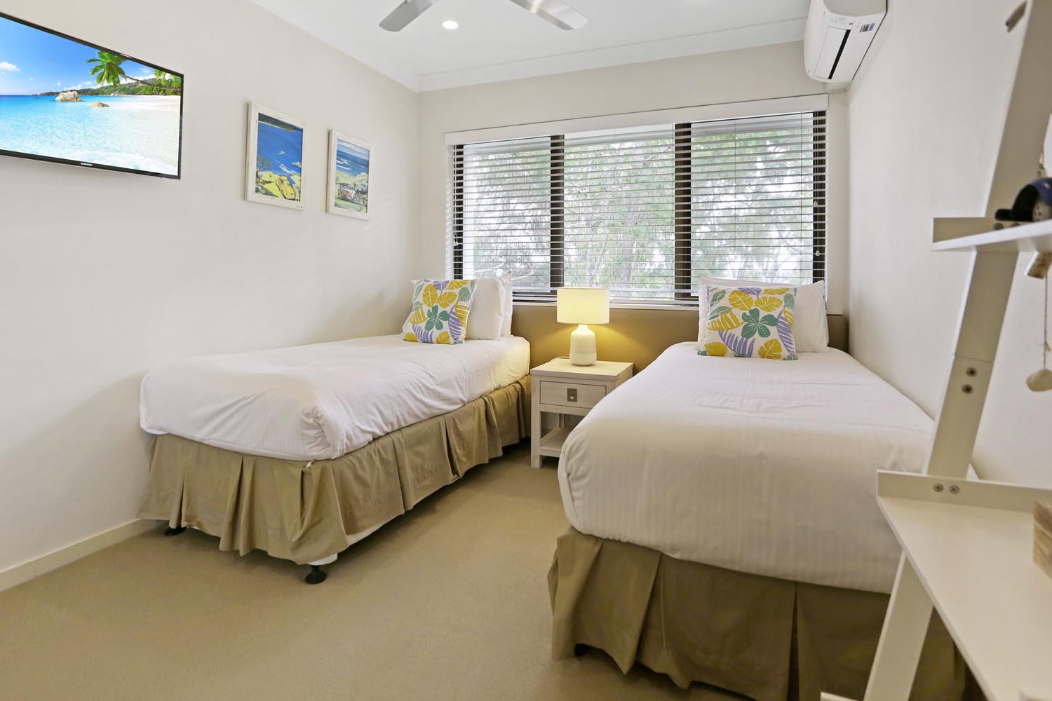 Noosa Shores Resort 2 bed Deluxe bedroom