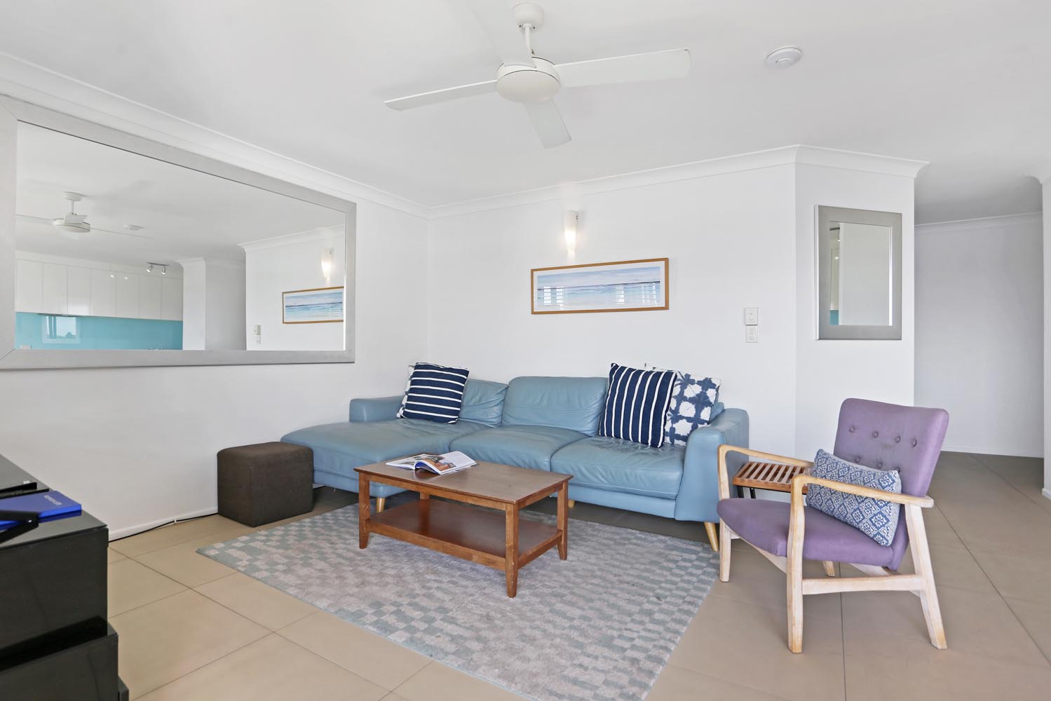 Noosa Shores Resort Superior loungeroom